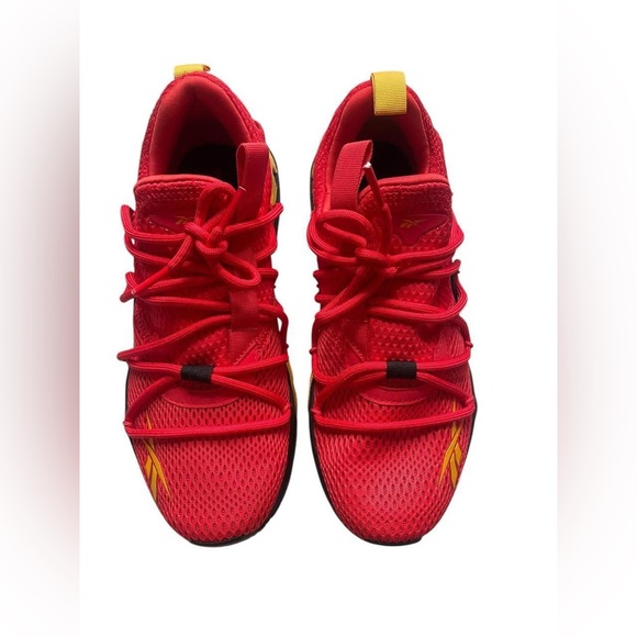 Reebok Boy's Trideca 200 Running Sneakers Shoes size 5 in Red / Yellow / Black - Picture 3 of 6